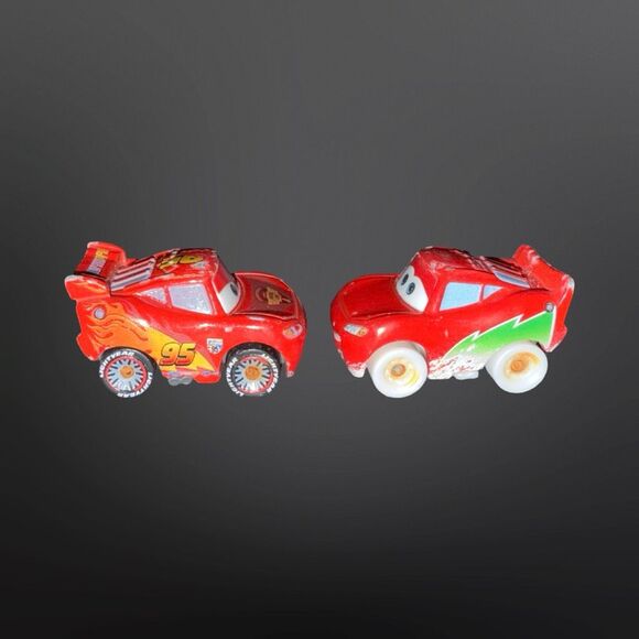 Mini Disney Pixar Cars Lightning McQueen Rusteze & Holiday Hotshot Die-Cast A25 - Picture 8 of 8